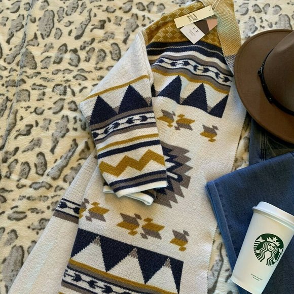 New Aztec Print Blanket Western Cardigan Sweater Coat Southwest Boho - Picture 6 of 9